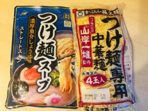 業務スーパー つけ麺スープ3 4人前 奏食品 業務スーパーの商品をレポートするブログ